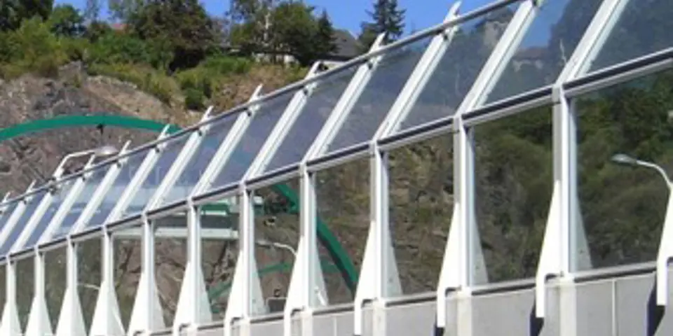 Gecknickte Ausführung